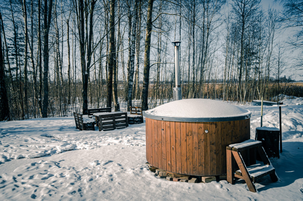 Hot Tub im Winter